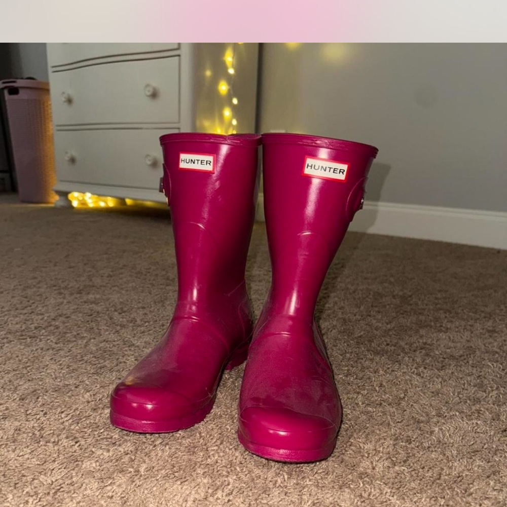 Hunter Fuchsia Waterproof Boots
